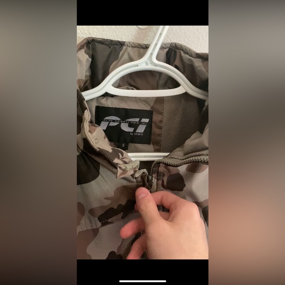 Puffy Camouflage Jacket - Picture 4 of 4